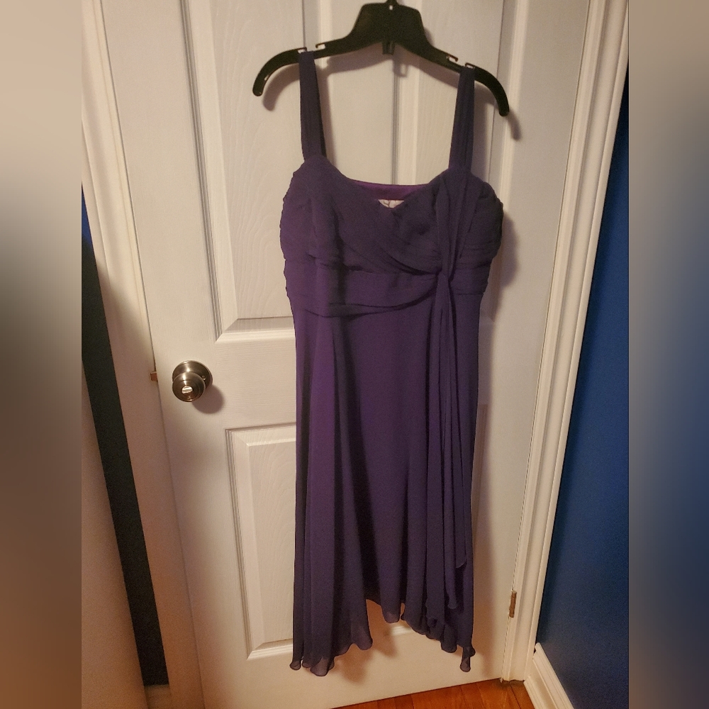 PURPLE DRESS